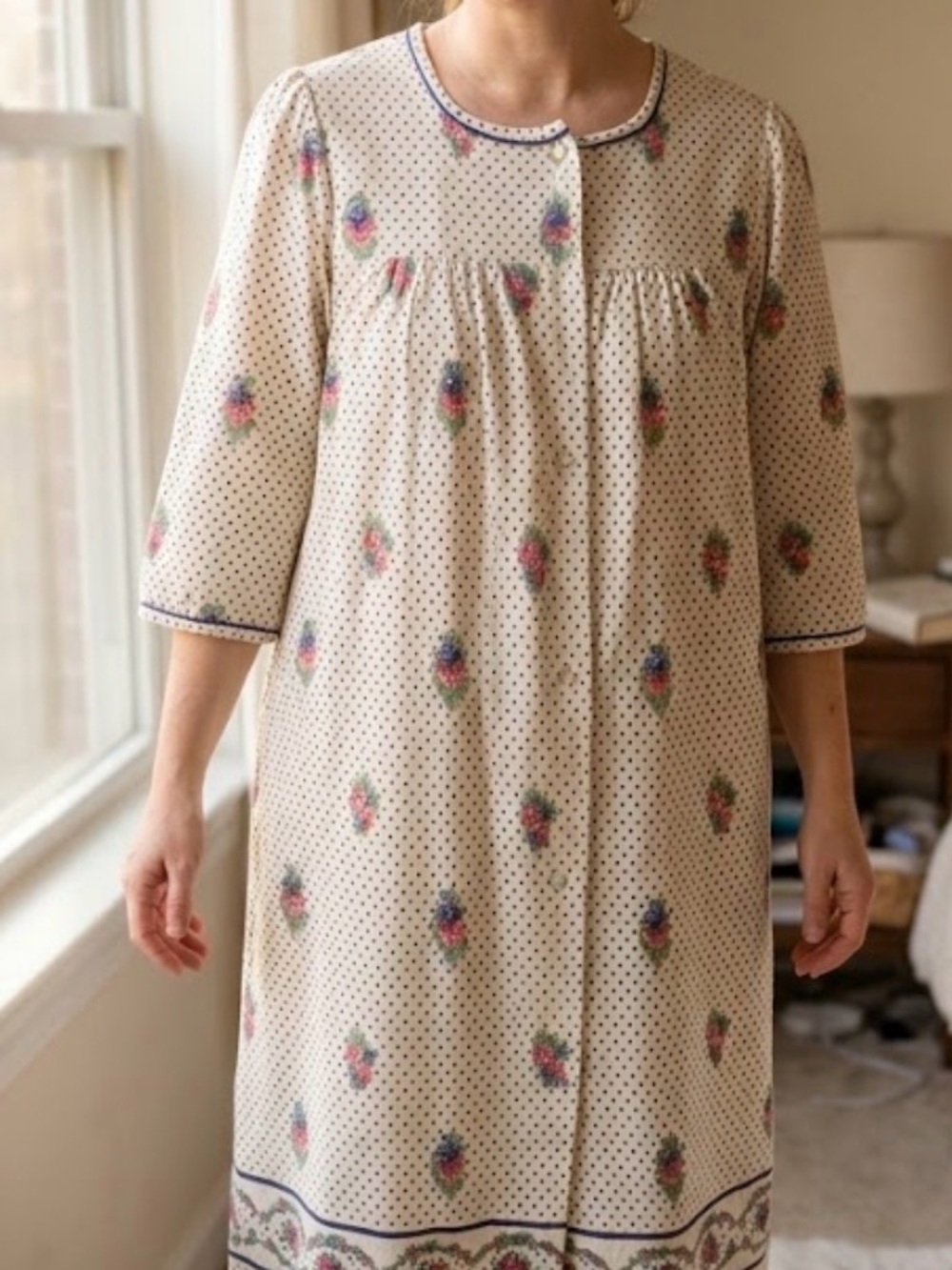 Vintage Vandemere Cream Floral Polka Dot Women's Nightgown Dress